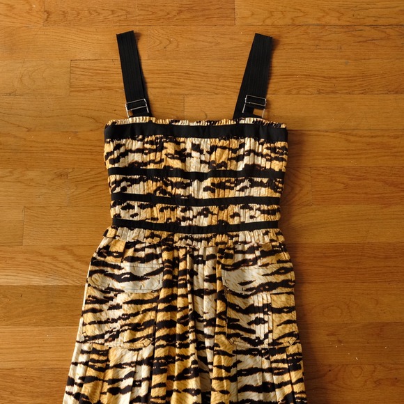 D&G Dolce & Gabbana Tiger Print Utility Cargo Mini Dress IT 42 Brown Yellow Y2K - Picture 2 of 12